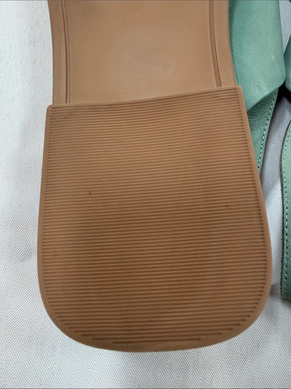 Bueno Elwood Sandals Women’s 11 EU 42 Seafoam Green Leather Slingback - Picture 8 of 9